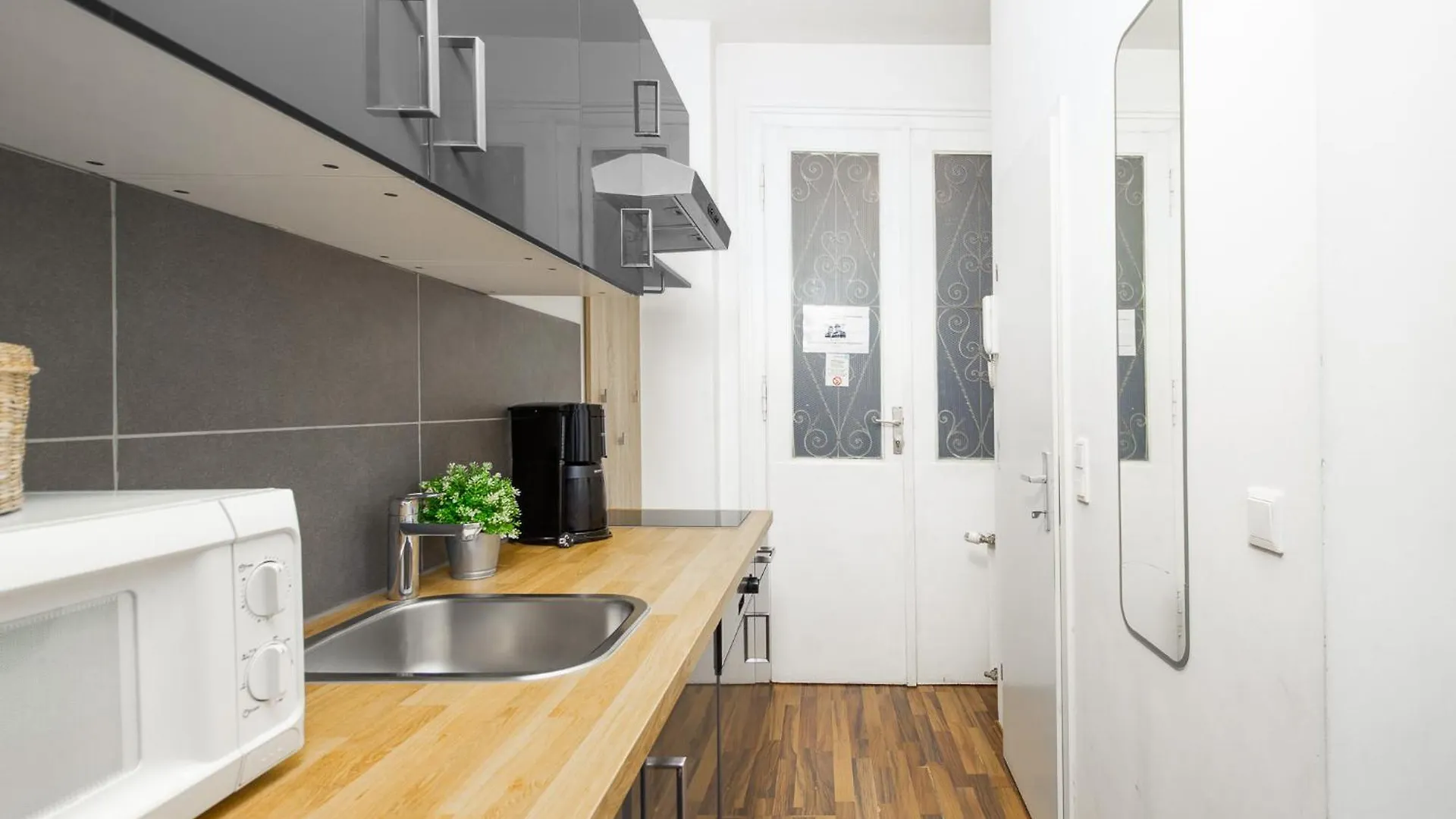 Apartment Haberlgasse Вена