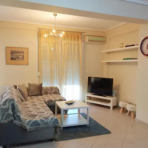 https://tzikas-apartments.hotelschalkidiki.net